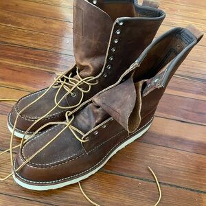 Mens Red Winf boot, like new! Size 12 made in USA